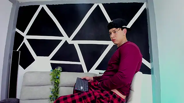 Snapshot of JUSTIN_FULLER1 chatting on November 3, 2025, 5:25 pm JUSTIN FULLER1 online show from November 3, 2025, 5:25 pm