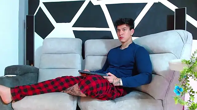 Snapshot of JUSTIN_FULLER1 chatting on November 29, 2025, 5:38 pm JUSTIN FULLER1 online show from November 29, 2025, 5:38 pm