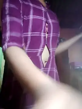 Snapshot of anusexygirl1 chatting on January 23, 2025, 6:28 am anusexygirl1 online show from January 23, 2025, 6:28 am