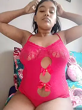 Snapshot of Lilmisskay18 chatting on February 14, 2026, 12:46 pm Lilmisskay18 online show from February 14, 2026, 12:46 pm