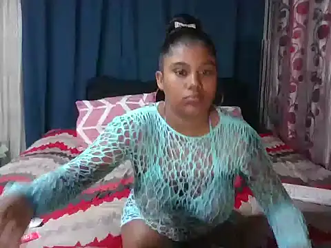 Snapshot of Lilmisskay18 chatting on July 8, 2026, 3:27 pm Lilmisskay18 online show from July 8, 2026, 3:27 pm