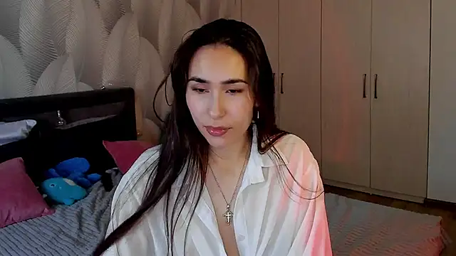 Bambiii bby online show from November 10, 2025, 3:05 am