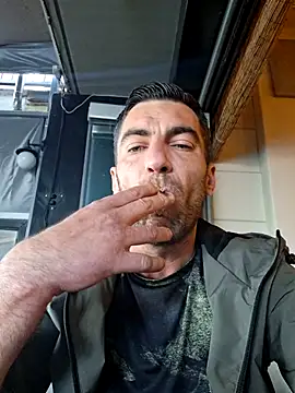 Snapshot of Greecefuck chatting on April 27, 2026, 3:32 pm Greecefuck online show from April 27, 2026, 3:32 pm