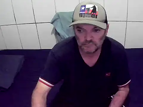 Snapshot of pierdona chatting on December 22, 2024, 3:22 pm pierdona online show from December 22, 2024, 3:22 pm