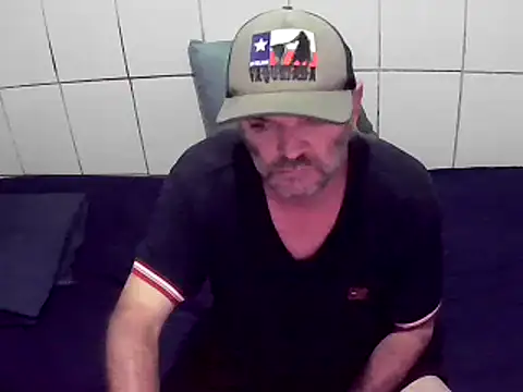 Snapshot of pierdona chatting on December 30, 2024, 9:50 pm pierdona online show from December 30, 2024, 9:50 pm