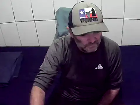 Snapshot of pierdona chatting on January 6, 2025, 8:39 pm pierdona online show from January 6, 2025, 8:39 pm