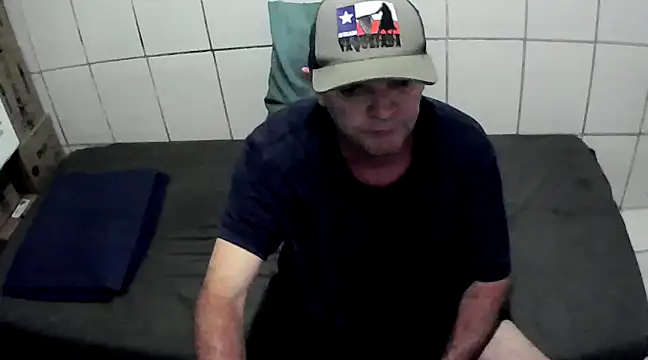 Snapshot of pierdona chatting on February 13, 2025, 8:34 pm pierdona online show from February 13, 2025, 8:34 pm