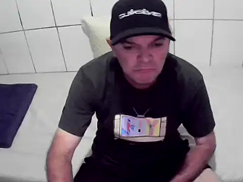 Snapshot of pierdona chatting on February 20, 2025, 8:03 pm pierdona online show from February 20, 2025, 8:03 pm