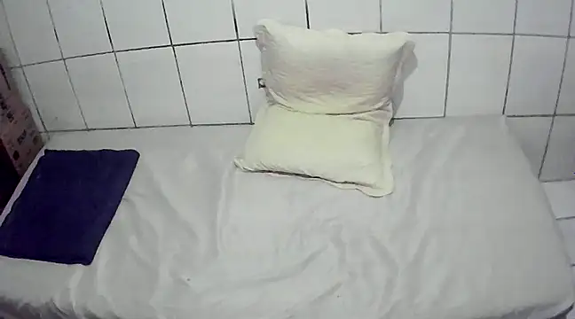 Snapshot of pierdona chatting on February 21, 2025, 11:21 pm pierdona online show from February 21, 2025, 11:21 pm
