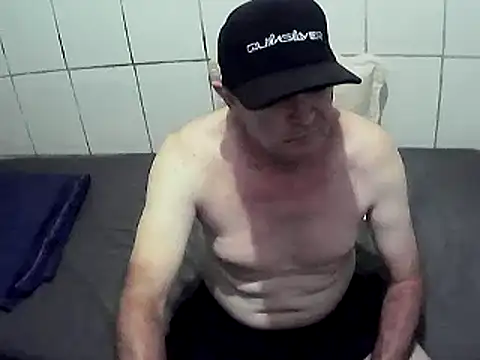 Snapshot of pierdona chatting on March 5, 2025, 10:54 pm pierdona online show from March 5, 2025, 10:54 pm