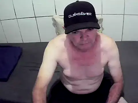 Snapshot of pierdona chatting on March 19, 2025, 8:11 pm pierdona online show from March 19, 2025, 8:11 pm