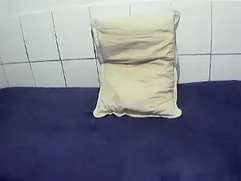 pierdona online show from April 11, 2026, 8:02 pm