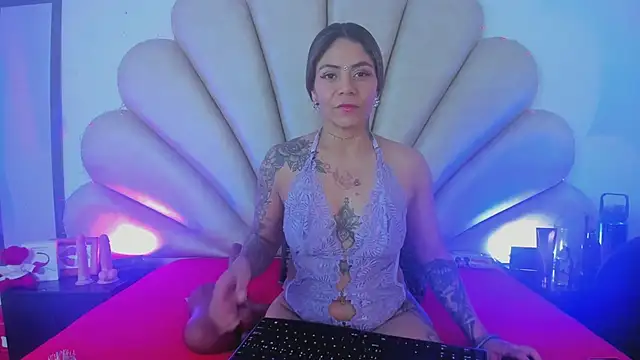 Snapshot of Anna__Spencer chatting on January 24, 2025, 12:31 pm Anna Spencer online show from January 24, 2025, 12:31 pm