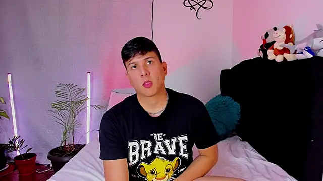 Snapshot of ANDREZALVAREZ chatting on April 9, 2026, 11:10 pm ANDREZALVAREZ online show from April 9, 2026, 11:10 pm