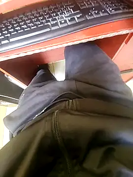 Snapshot of Chrissex7 chatting on November 7, 2025, 3:34 pm Chrissex7 online show from November 7, 2025, 3:34 pm