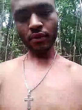 Snapshot of Blacklicious777 chatting on December 4, 2024, 11:19 am Blacklicious777 online show from December 4, 2024, 11:19 am