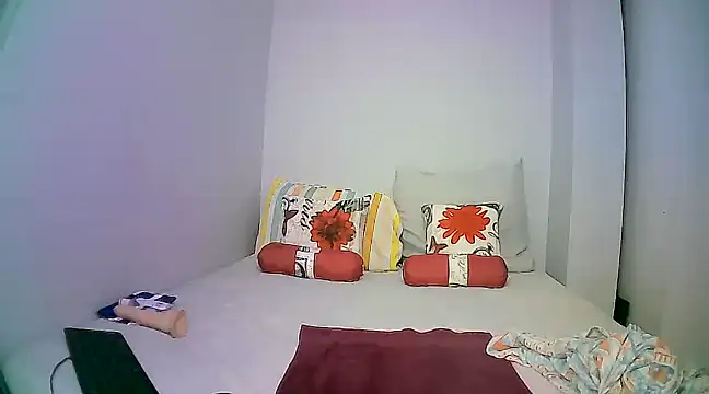 Down to earth girl online show from December 31, 2024, 8:23 pm