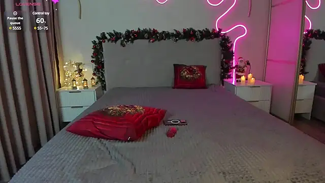 flora off online show from December 18, 2024, 7:36 am