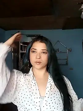 Snapshot of Elvishcassie_ chatting on October 31, 2025, 7:59 pm Elvishcassie  online show from October 31, 2025, 7:59 pm