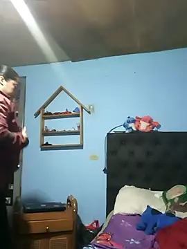 Elvishcassie  online show from March 18, 2026, 10:02 pm