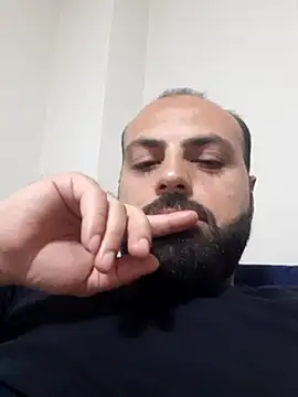 krzantem3454 online show from March 27, 2026, 8:41 pm