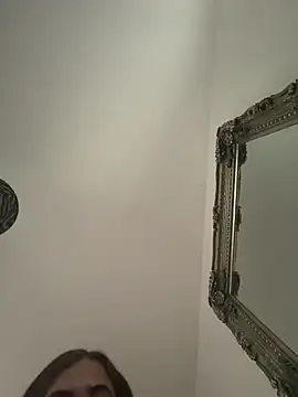 Snapshot of Mia_MilesXXX chatting on April 16, 2026, 5:30 am Mia MilesXXX online show from April 16, 2026, 5:30 am