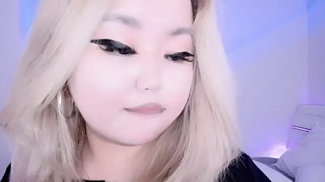 Snapshot of amelia_sunlight chatting on December 4, 2024, 7:50 am amelia sunlight online show from December 4, 2024, 7:50 am