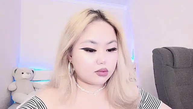 Snapshot of amelia_sunlight chatting on December 26, 2024, 11:13 pm amelia sunlight online show from December 26, 2024, 11:13 pm