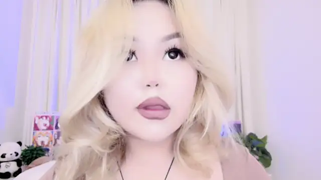 Snapshot of amelia_sunlight chatting on March 17, 2025, 1:14 am amelia sunlight online show from March 17, 2025, 1:14 am