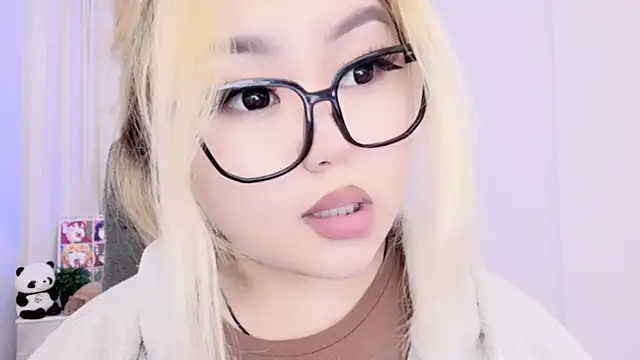 Snapshot of amelia_sunlight chatting on March 20, 2025, 2:29 am amelia sunlight online show from March 20, 2025, 2:29 am