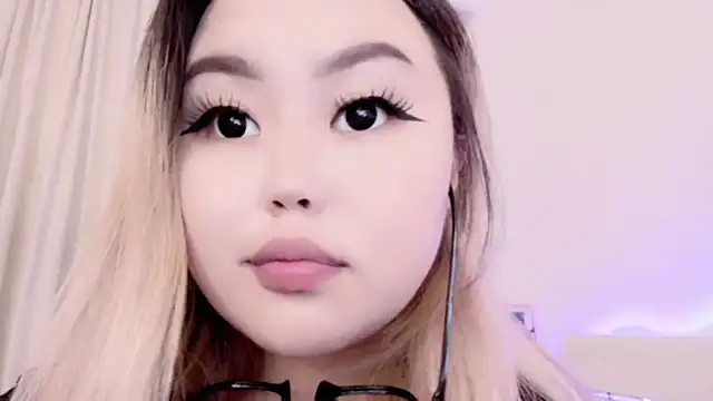 Snapshot of amelia_sunlight chatting on September 10, 2025, 4:51 pm amelia sunlight online show from September 10, 2025, 4:51 pm