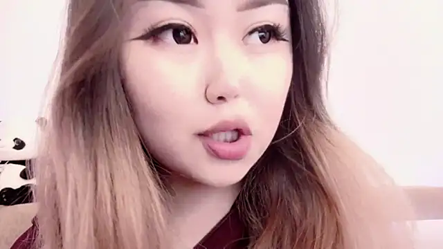 amelia sunlight online show from March 21, 2026, 3:37 pm