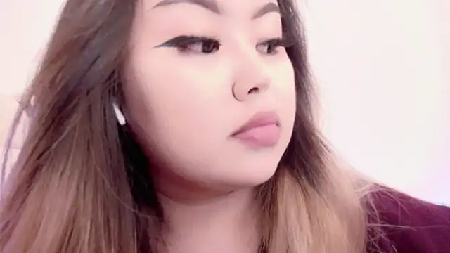 amelia sunlight online show from April 4, 2026, 6:27 pm