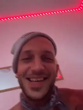 Alaya2006 online show from November 17, 2025, 10:43 am