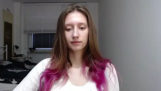 LUNA delight online show from November 18, 2025, 6:40 am