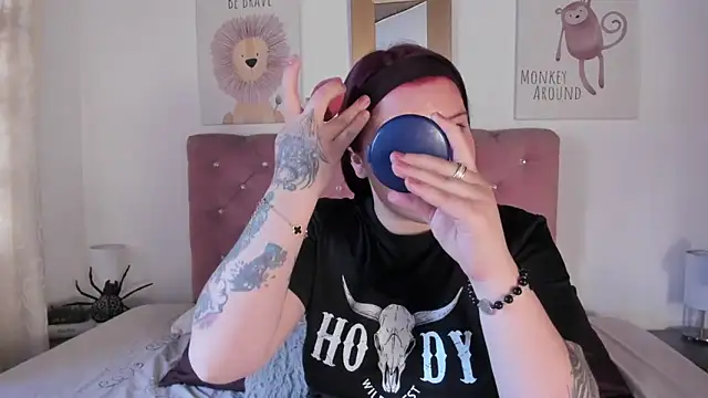 CelessteRedds online show from November 11, 2025, 11:32 am