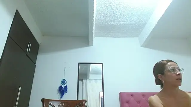 Venus-Wood online show from January 29, 2025, 8:46 pm