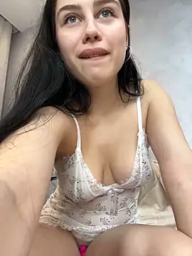 ChrisOnlyOne online show from December 2, 2024, 2:31 am