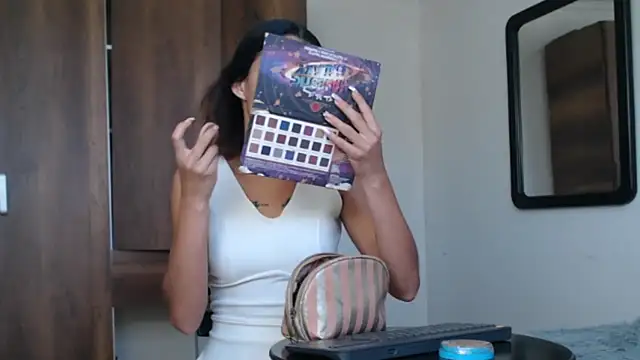 Snapshot of conni_f00x chatting on March 19, 2025, 12:34 pm conni f00x online show from March 19, 2025, 12:34 pm