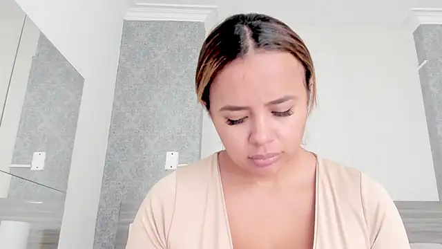 Mistyca online show from February 9, 2025, 11:58 am