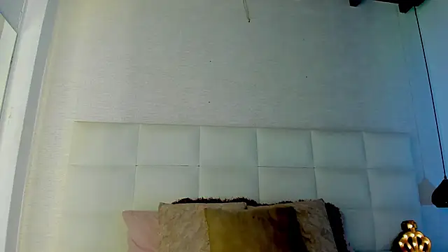 Mistyca online show from March 18, 2025, 11:41 am