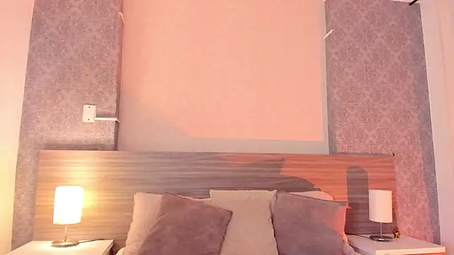 Snapshot of Mistyca chatting on April 5, 2026, 11:40 am Mistyca online show from April 5, 2026, 11:40 am