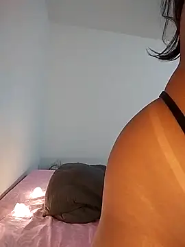 Snapshot of momopretinha chatting on September 10, 2025, 1:49 am momopretinha online show from September 10, 2025, 1:49 am