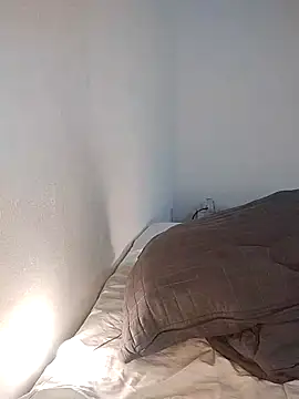 Snapshot of momopretinha chatting on September 17, 2025, 3:19 am momopretinha online show from September 17, 2025, 3:19 am