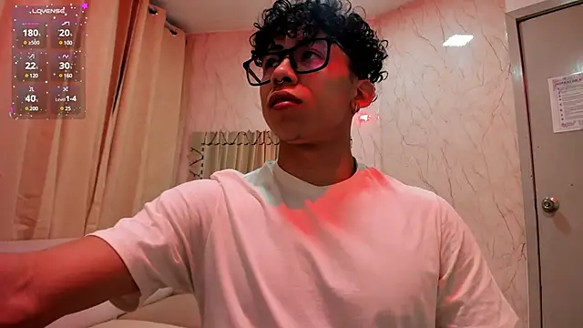 AkazaBoy  online show from January 10, 2025, 4:12 am