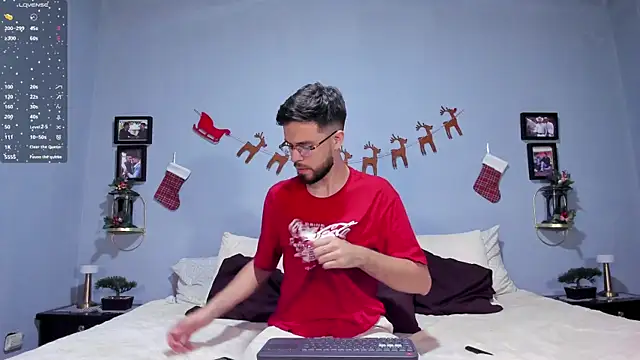 ETHAN ADAM online show from December 12, 2024, 9:15 pm