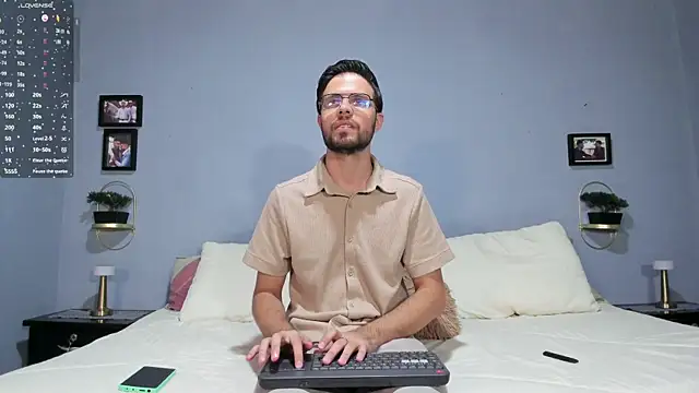 ETHAN ADAM online show from January 9, 2025, 8:44 pm