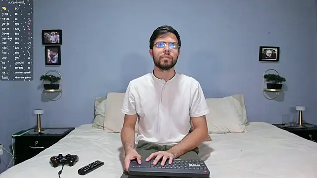 ETHAN ADAM online show from January 16, 2025, 8:36 pm