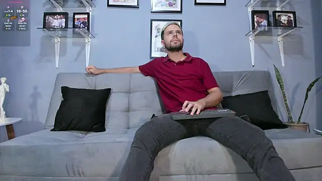 ETHAN ADAM online show from September 9, 2025, 3:44 pm