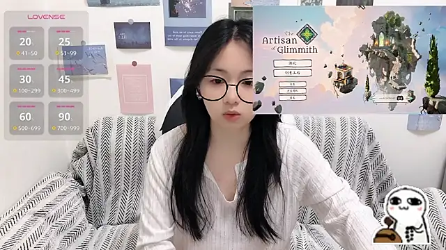 LiLiYbaby online show from May 27, 2026, 6:54 am